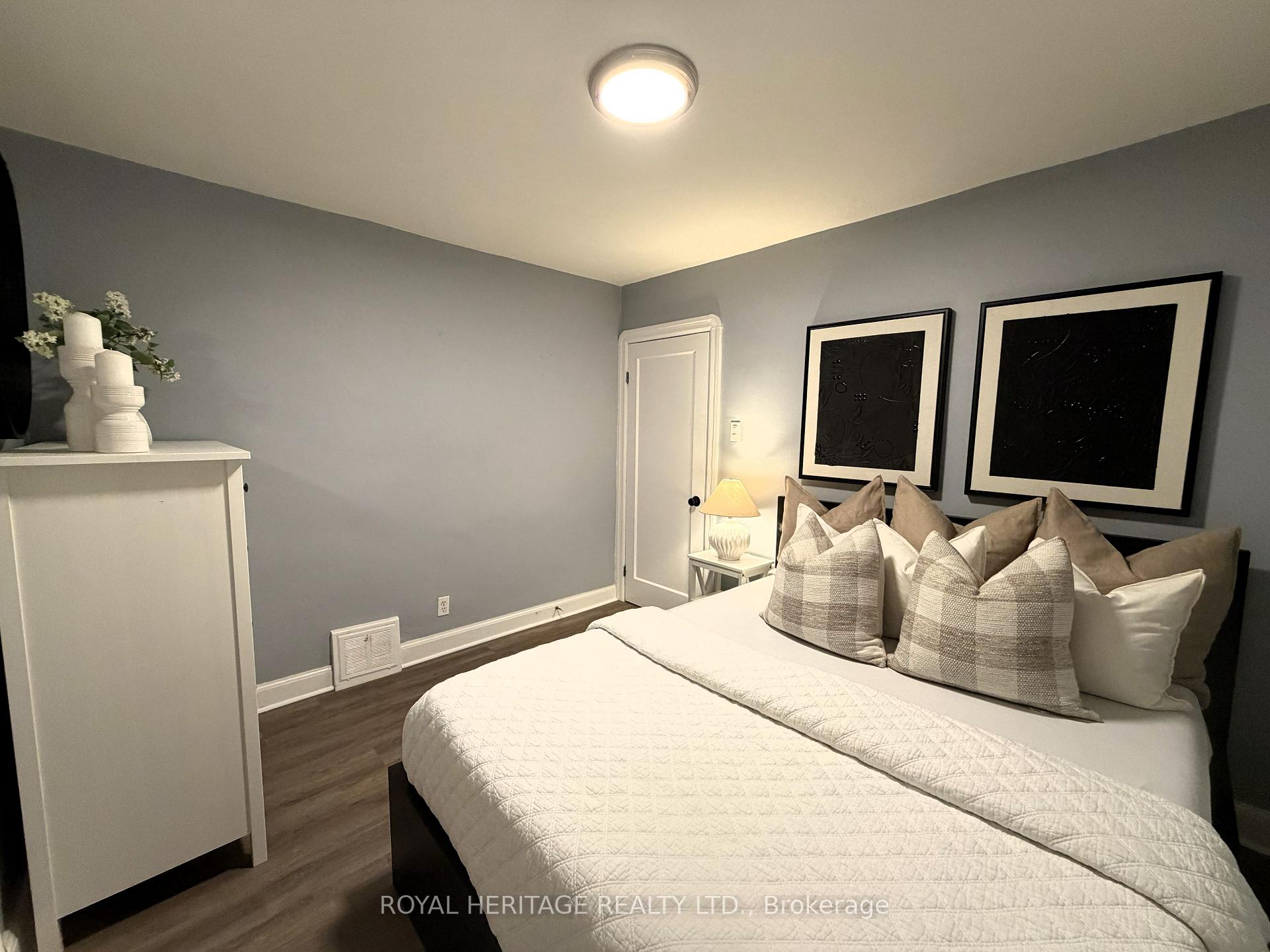Photo 12 of 221 Hibbert Avenue, Oshawa, Vanier — HOMEH
