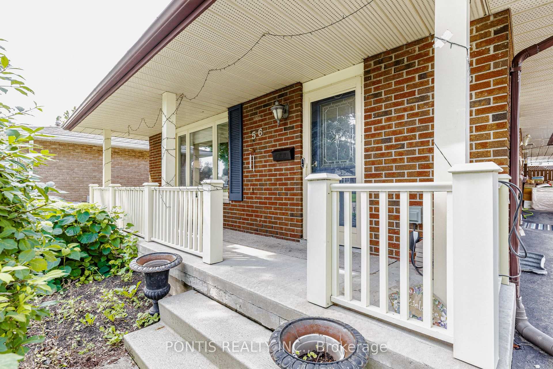 Photo 3 of 56 Greenbrier Road, Cambridge, Christopher-Champlain — HOMEH