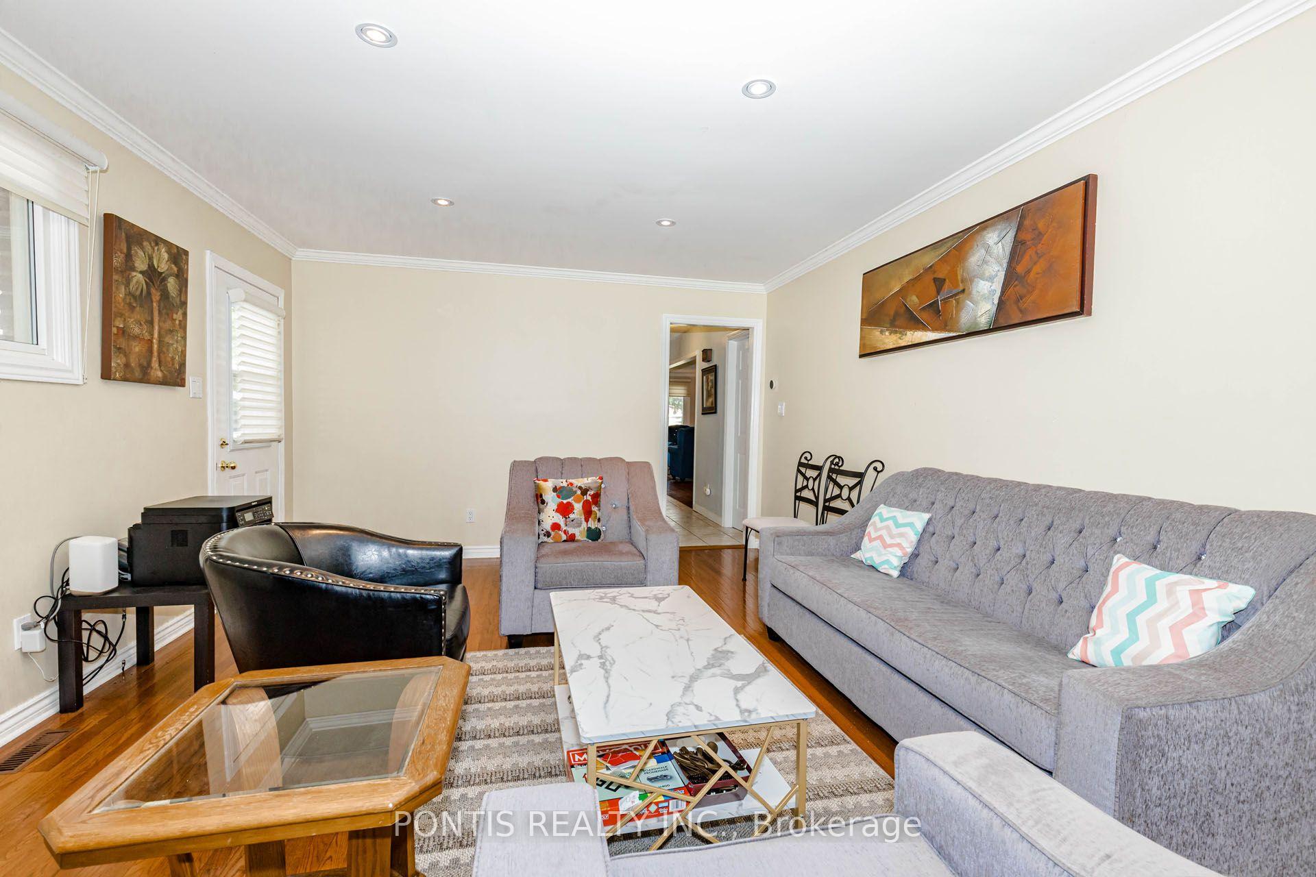 Photo 16 of 56 Greenbrier Road, Cambridge, Christopher-Champlain — HOMEH
