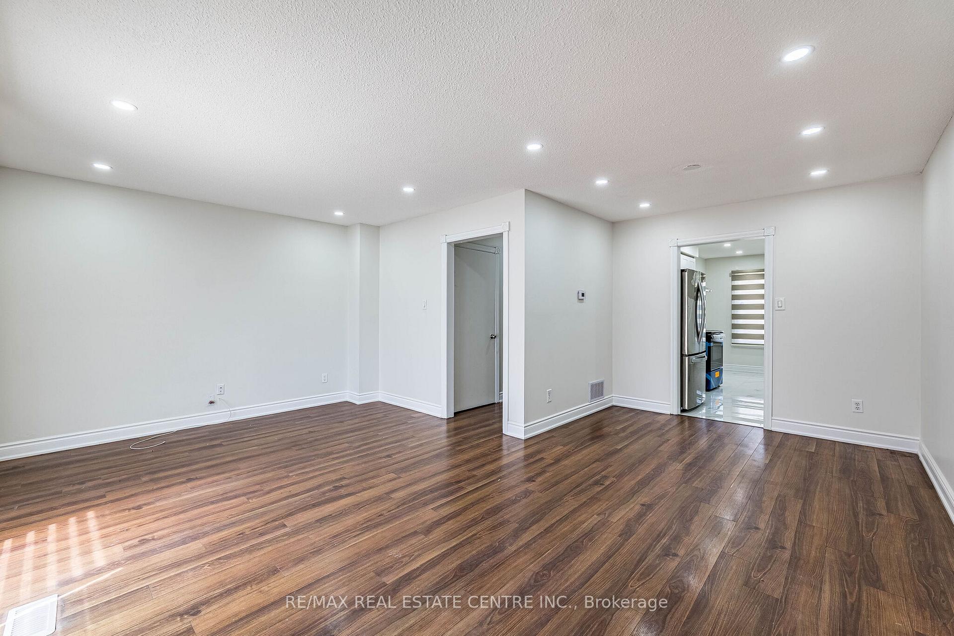 Photo 20 of 87 Tulip Drive, Brampton, Fletcher's Creek South — HOMEH