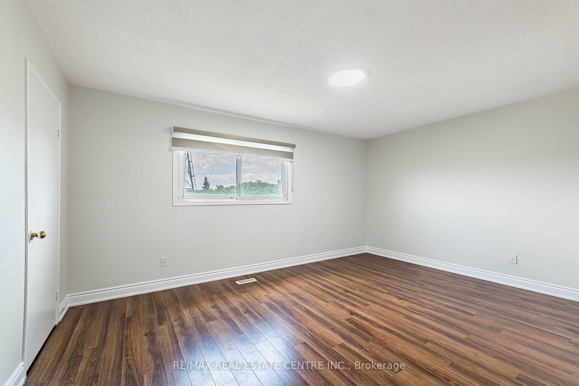 Photo 30 of 87 Tulip Drive, Brampton, Fletcher's Creek South — HOMEH