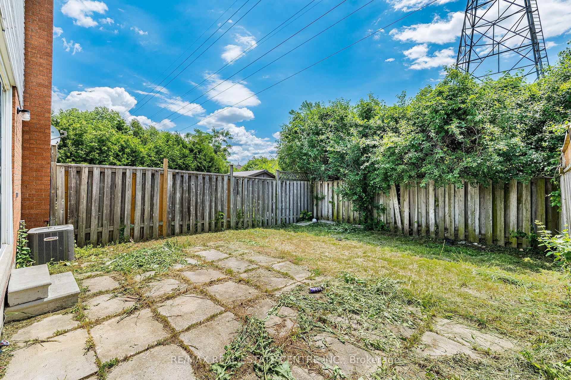 Photo 46 of 87 Tulip Drive, Brampton, Fletcher's Creek South — HOMEH