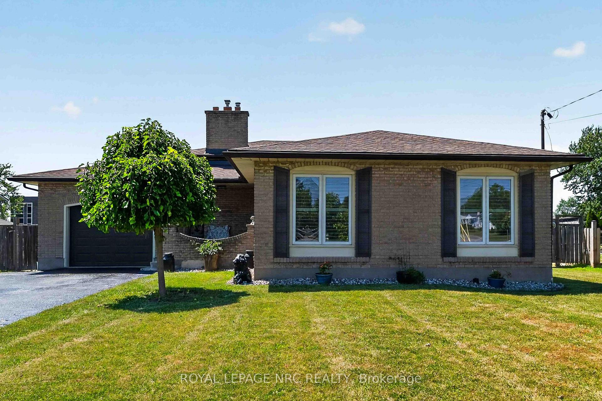 Photo of 1095 Green Acres Drive