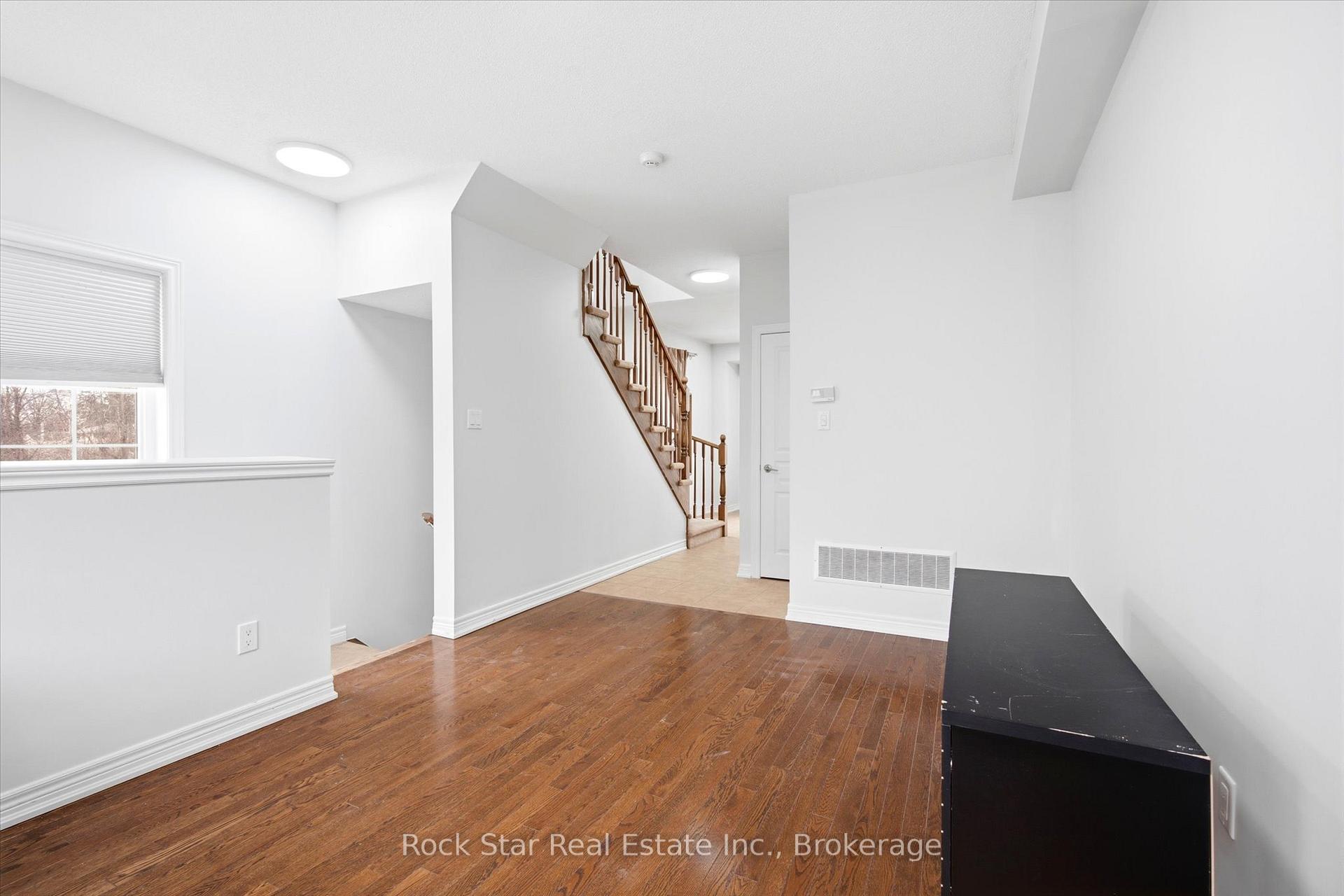 Photo 3 of Unit 27, 342 Mill Street, Kitchener, Southdale — HOMEH