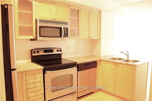 Photo 3 of Unit 303, 761 Bay Street, Toronto, Bay Street Corridor — HOMEH