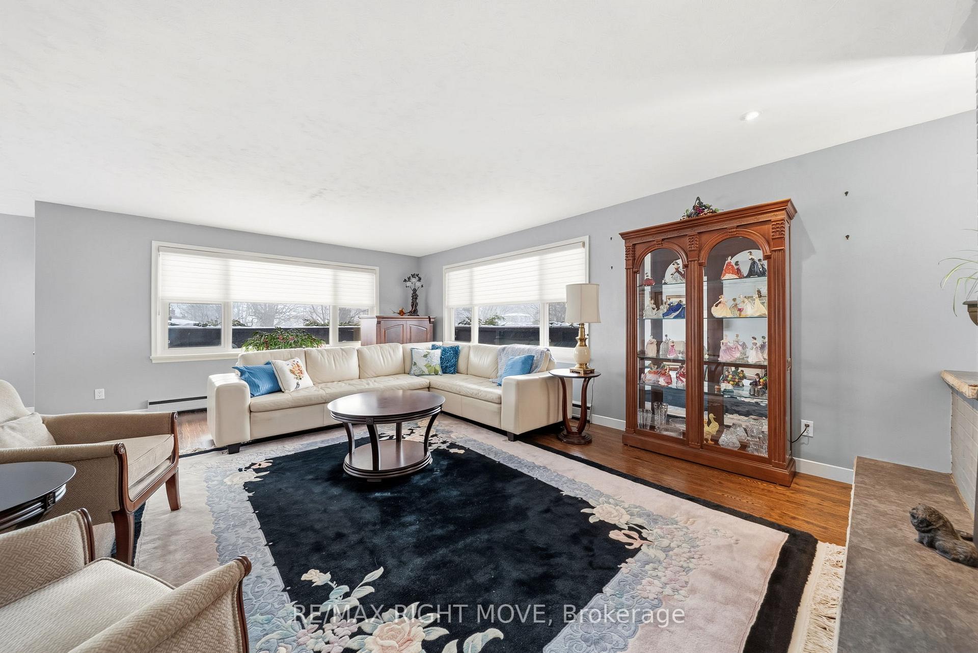 Photo 6 of 220 Belmoral Drive, Orillia — HOMEH