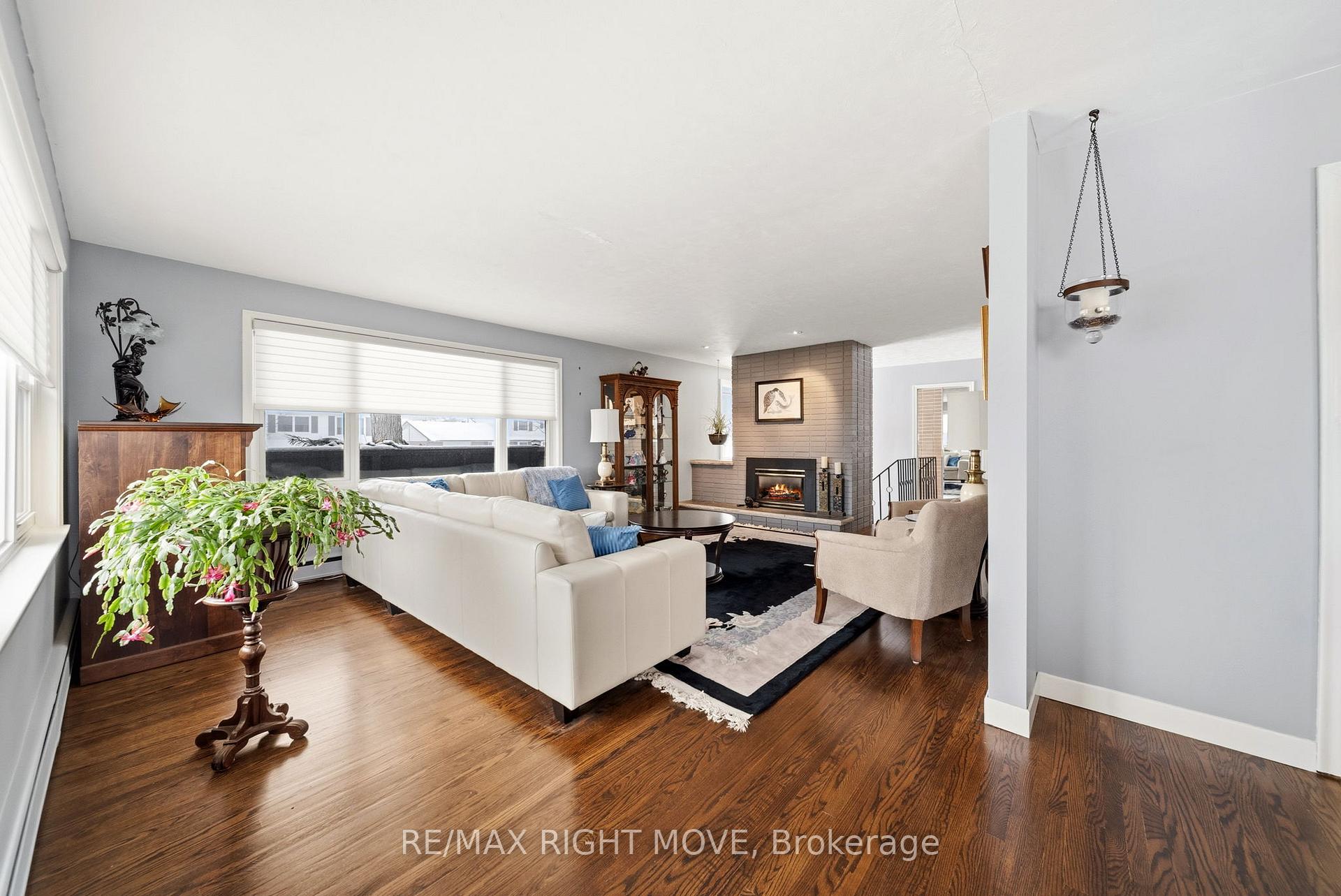 Photo 9 of 220 Belmoral Drive, Orillia — HOMEH