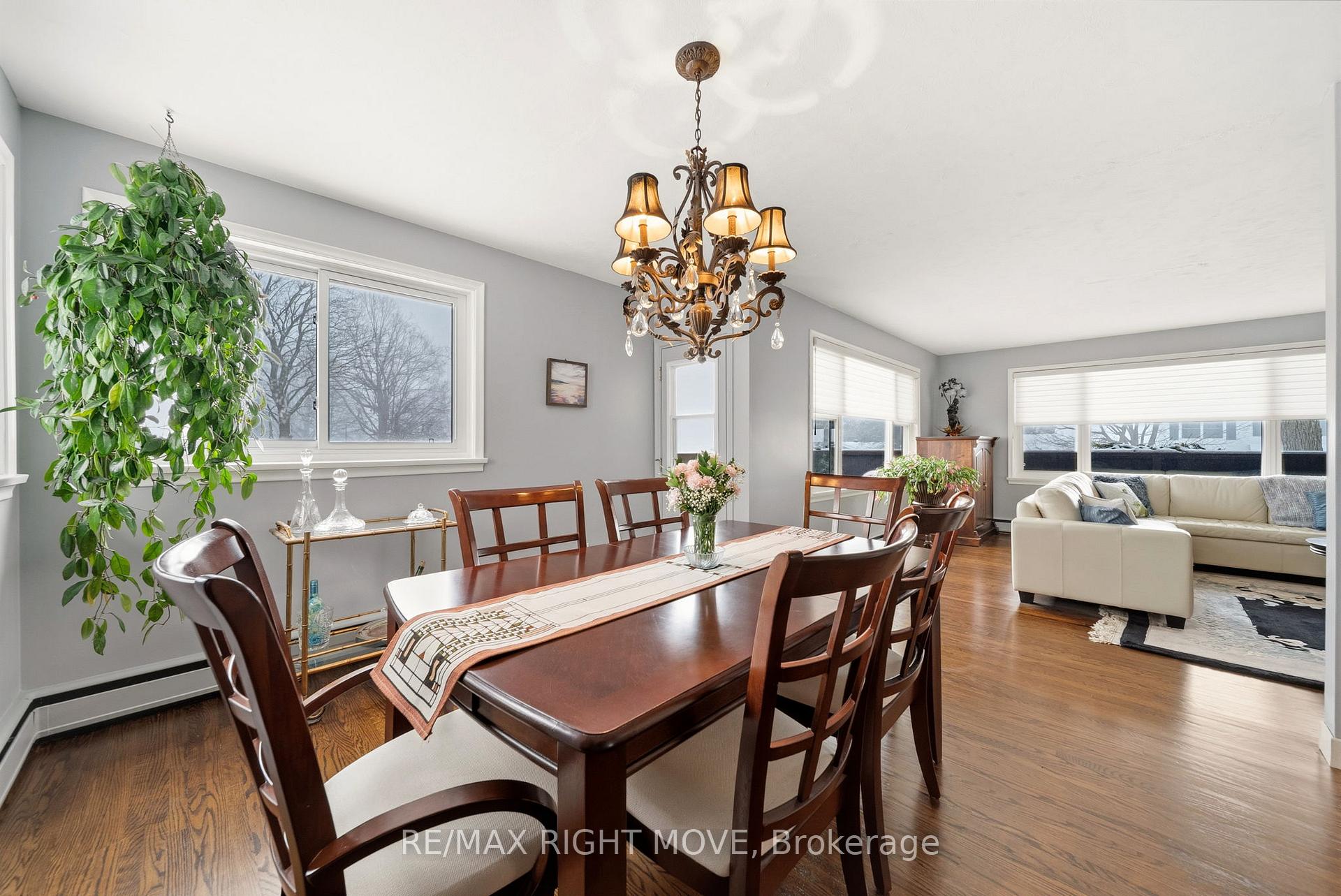 Photo 12 of 220 Belmoral Drive, Orillia — HOMEH