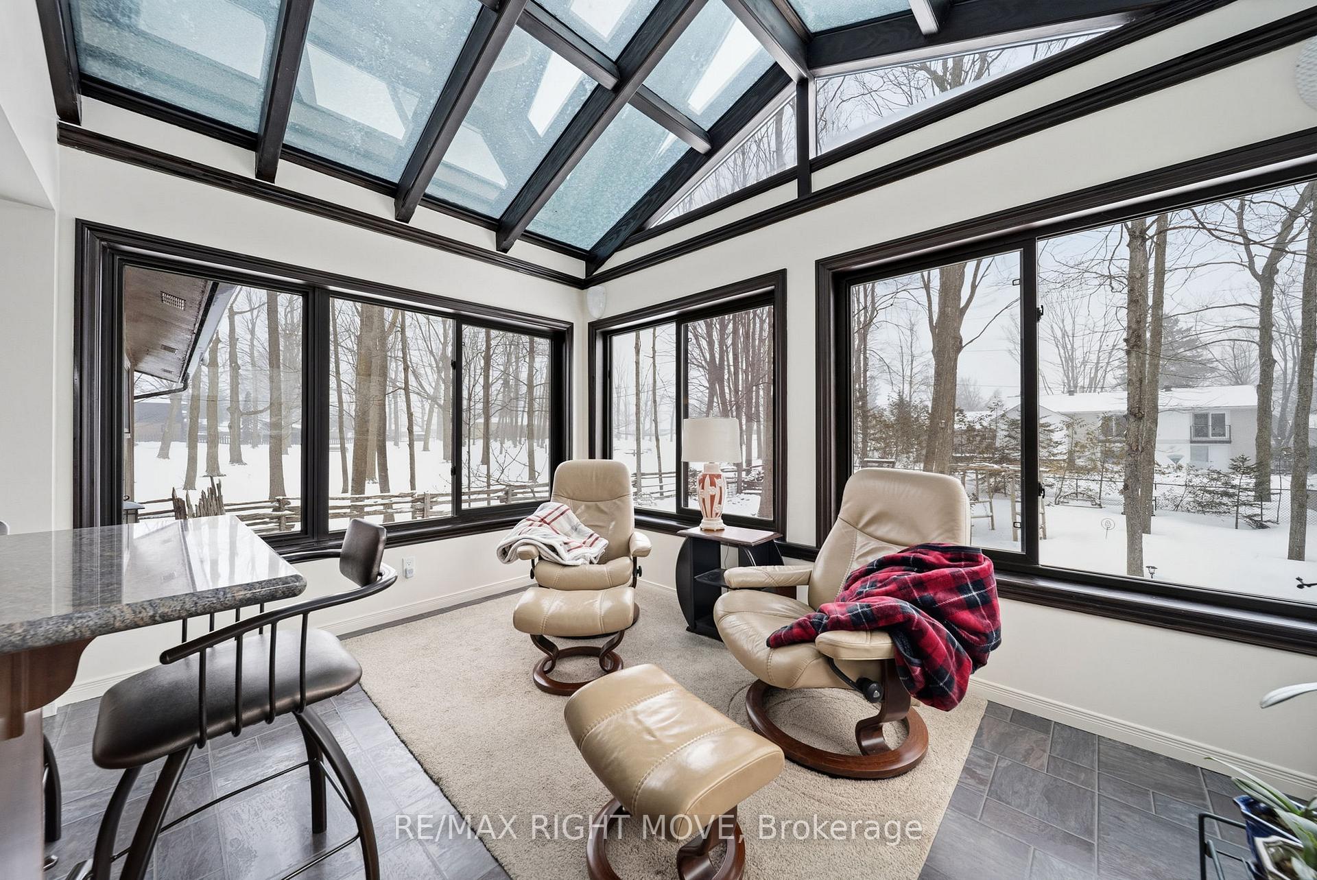 Photo 19 of 220 Belmoral Drive, Orillia — HOMEH
