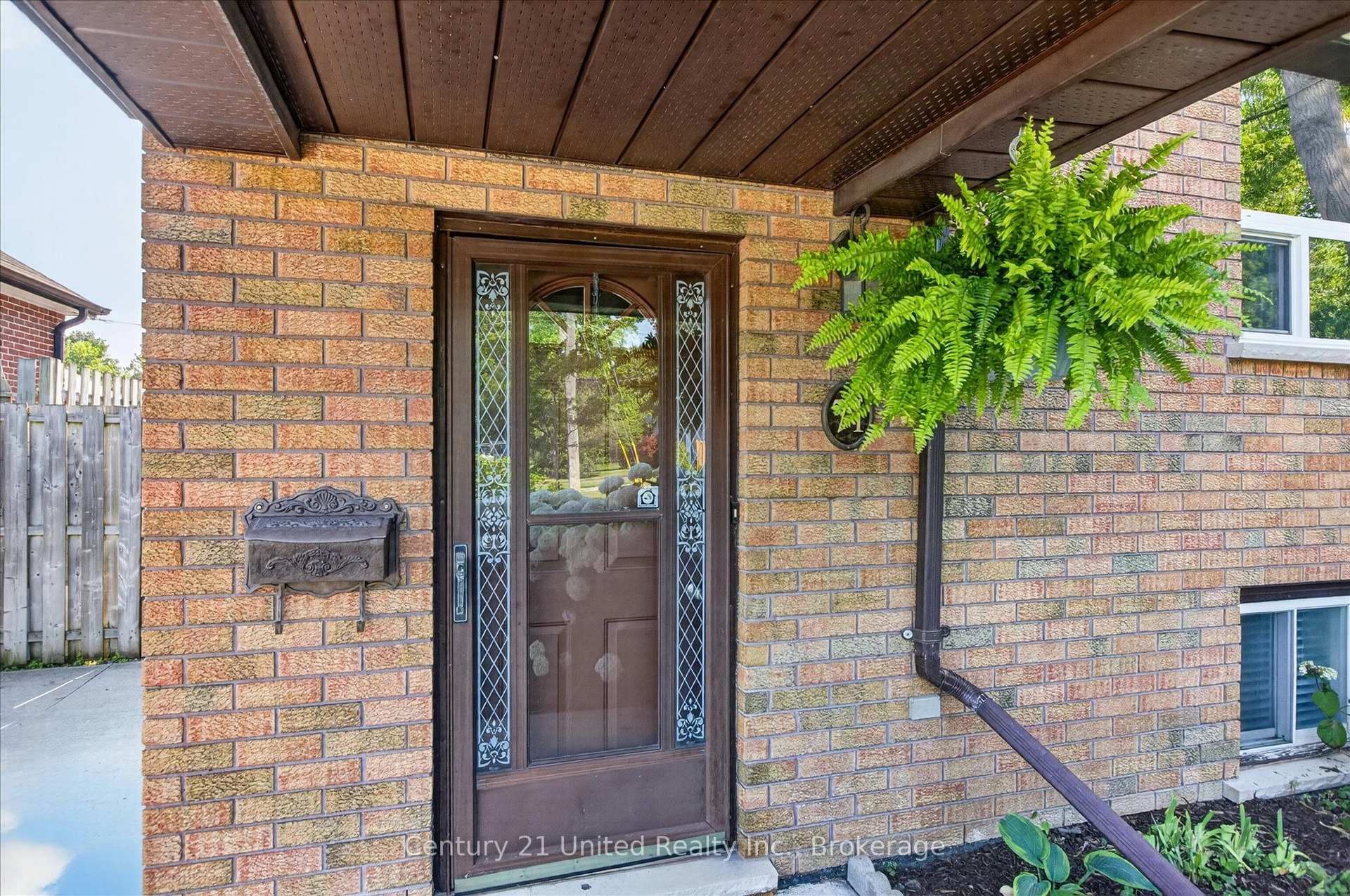 Photo 6 of 71 Pine Street, Peterborough, Town Ward 3 — HOMEH