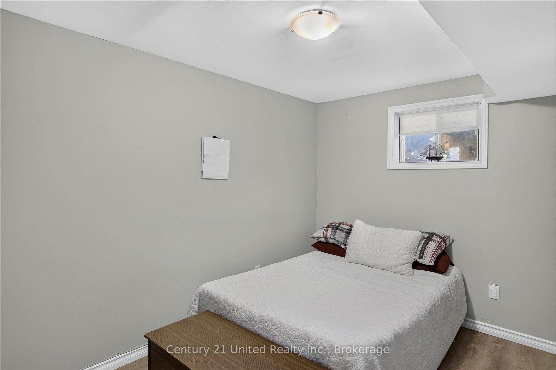 Photo 34 of 71 Pine Street, Peterborough, Town Ward 3 — HOMEH