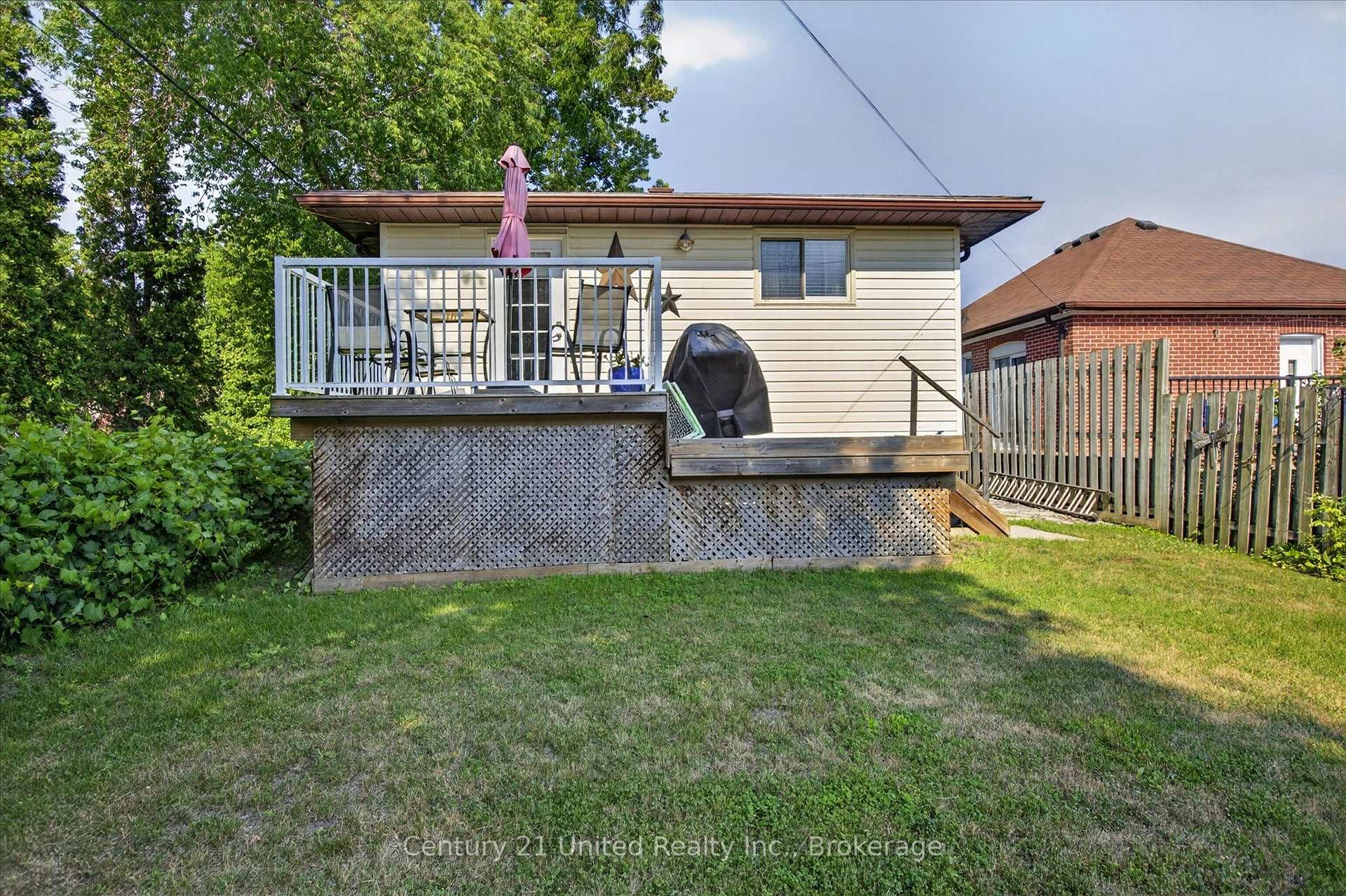 Photo 49 of 71 Pine Street, Peterborough, Town Ward 3 — HOMEH