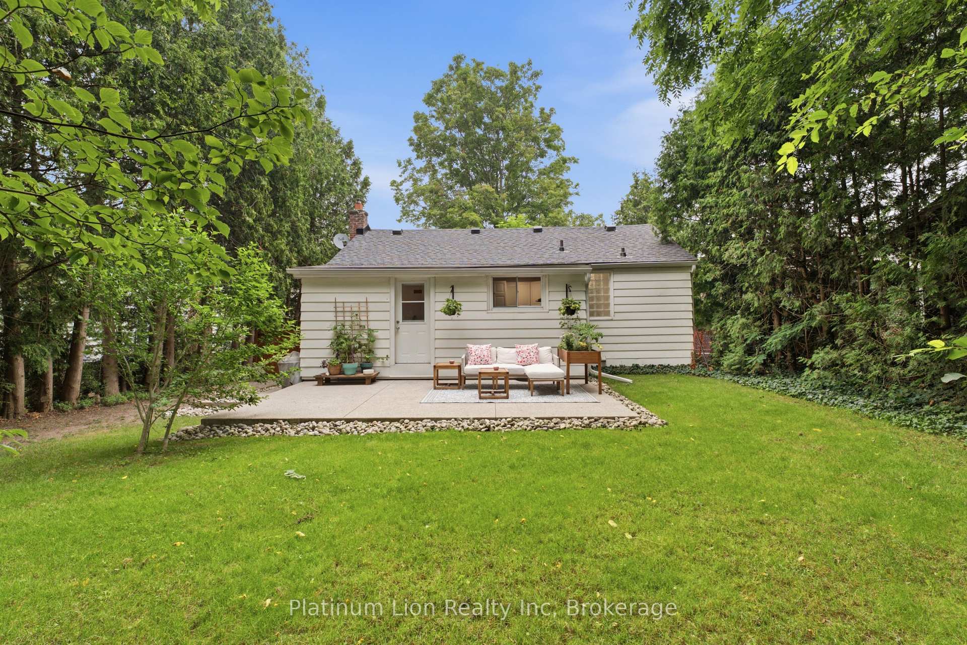 Photo 38 of 38 Mercer Street, Hamilton, Dundas — HOMEH