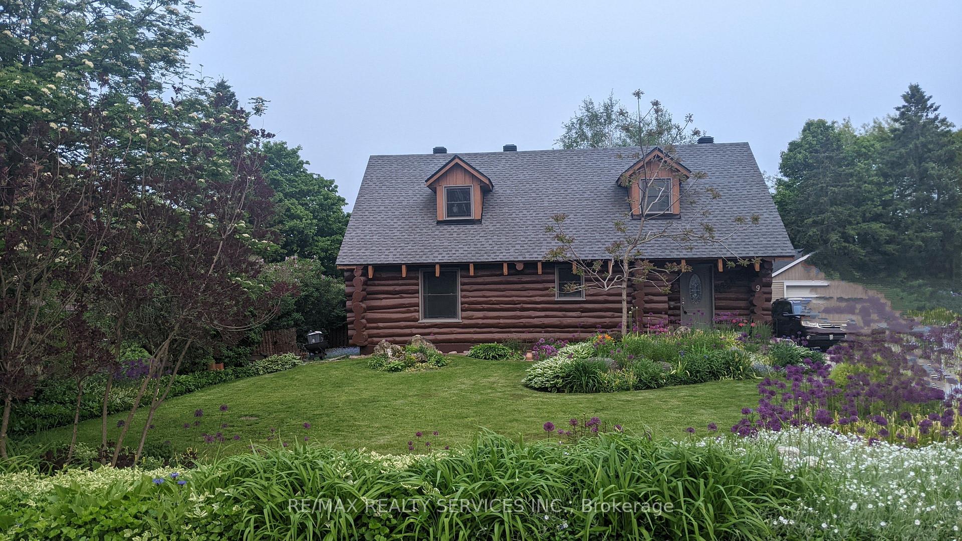 Photo 49 of 9 Orangeville Street, Erin, Rural Erin — HOMEH