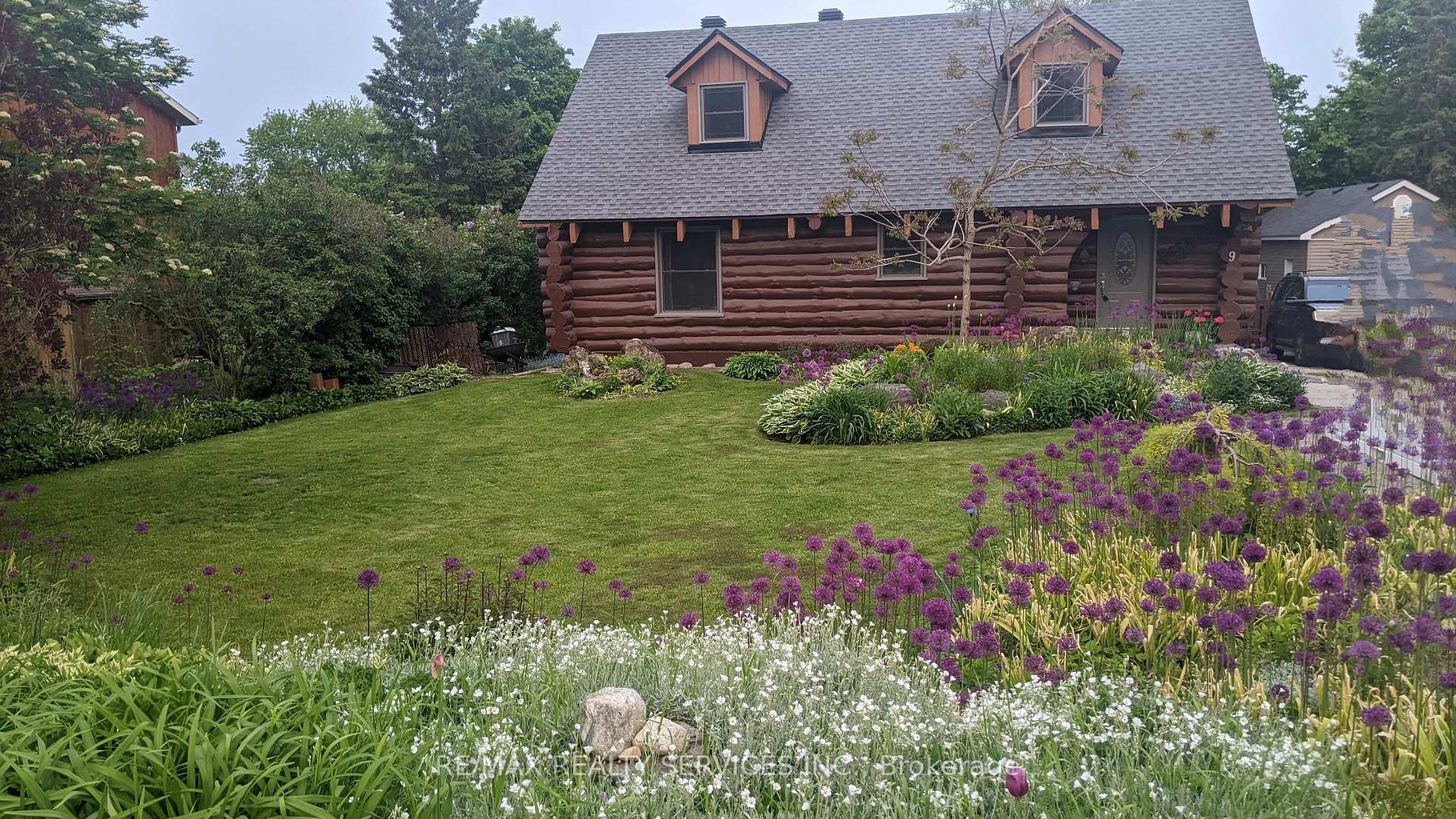 Photo 50 of 9 Orangeville Street, Erin, Rural Erin — HOMEH