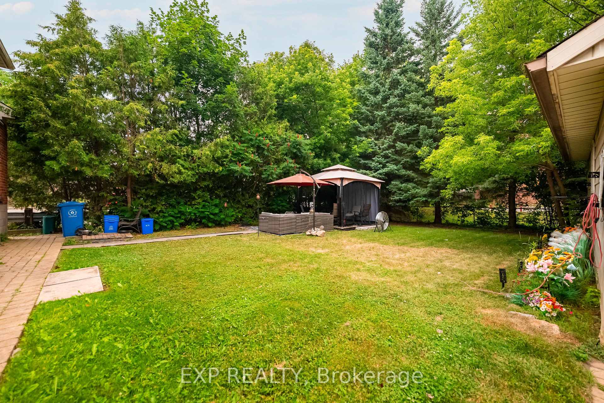 Photo 37 of 5 Fourth Avenue, Orangeville — HOMEH