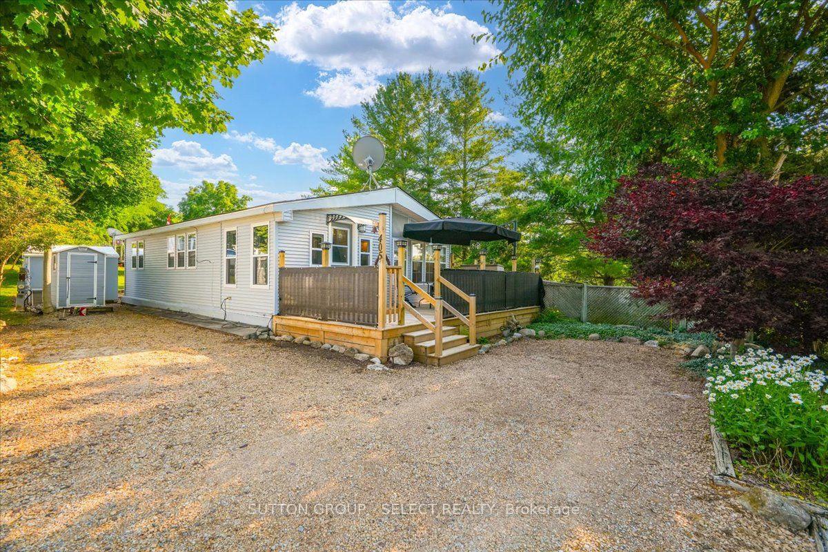 Photo of Unit 405, 8685 Rock Glen Road