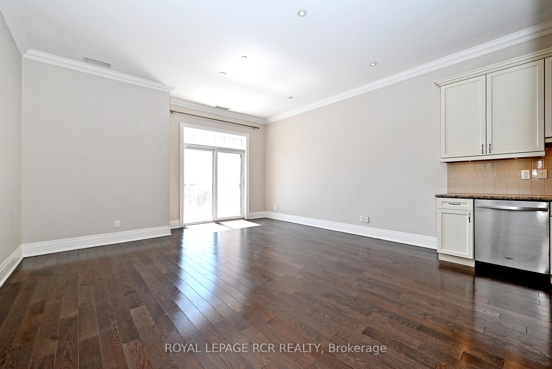 Photo 10 of Unit 416, 80 Burns Boulevard, King, King City — HOMEH