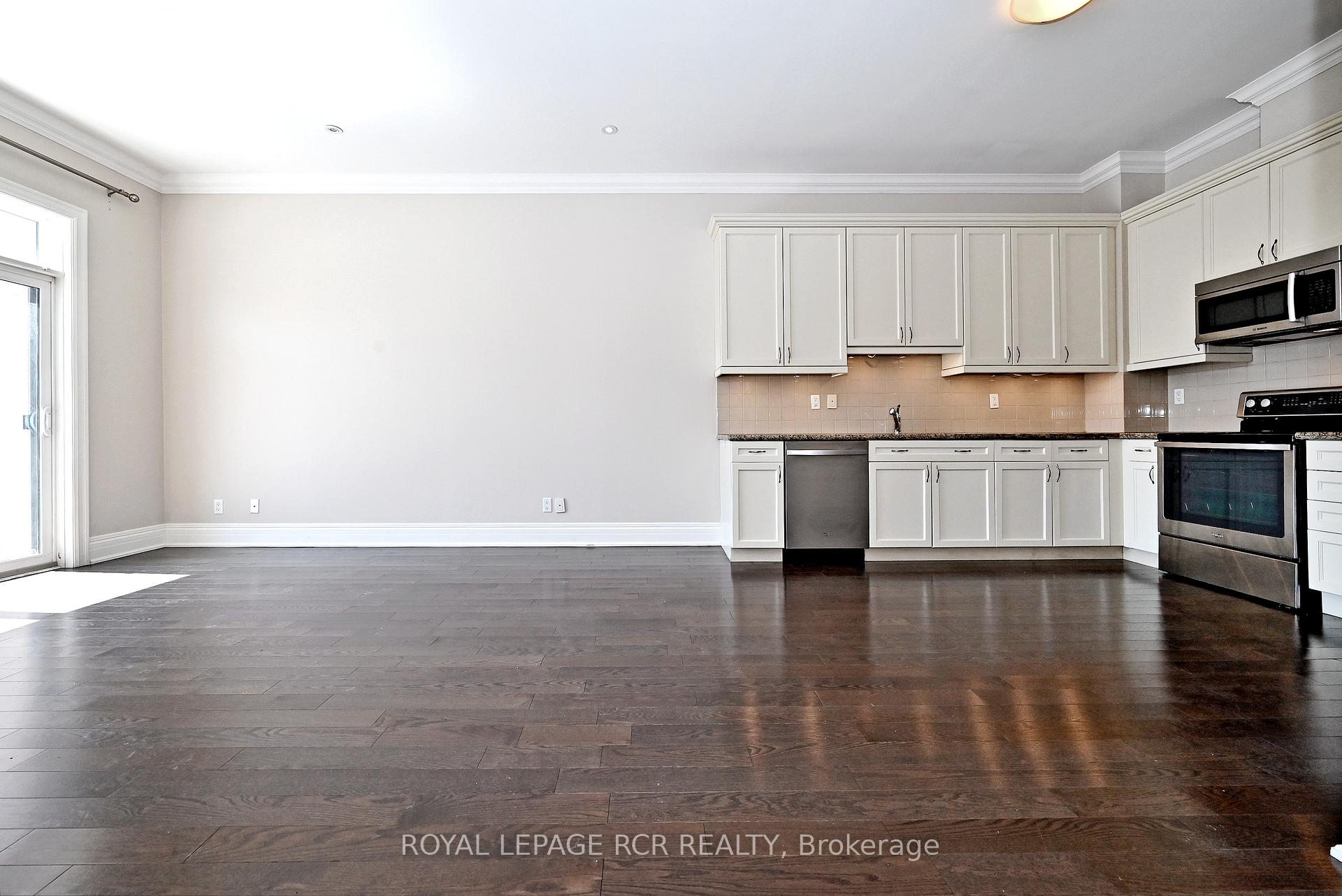Photo 16 of Unit 416, 80 Burns Boulevard, King, King City — HOMEH