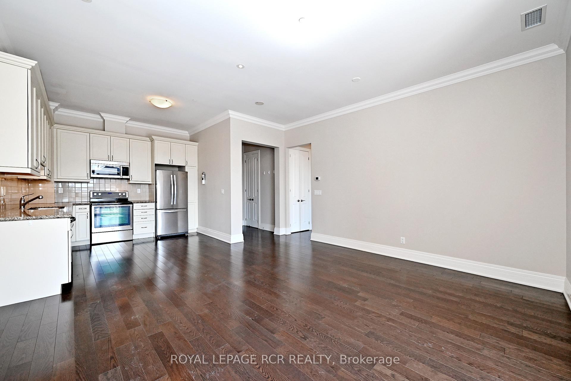 Photo 18 of Unit 416, 80 Burns Boulevard, King, King City — HOMEH