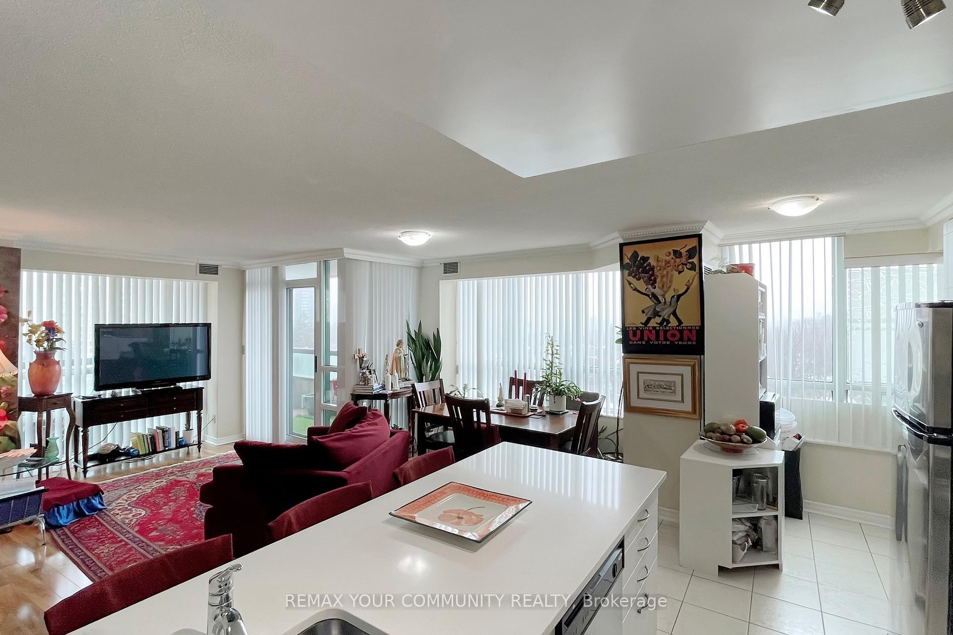 Photo 14 of Unit 607, 503 Beecroft Road, North York, Willowdale West — HOMEH