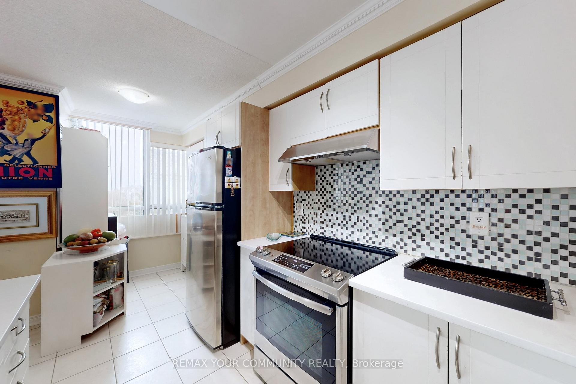 Photo 15 of Unit 607, 503 Beecroft Road, North York, Willowdale West — HOMEH