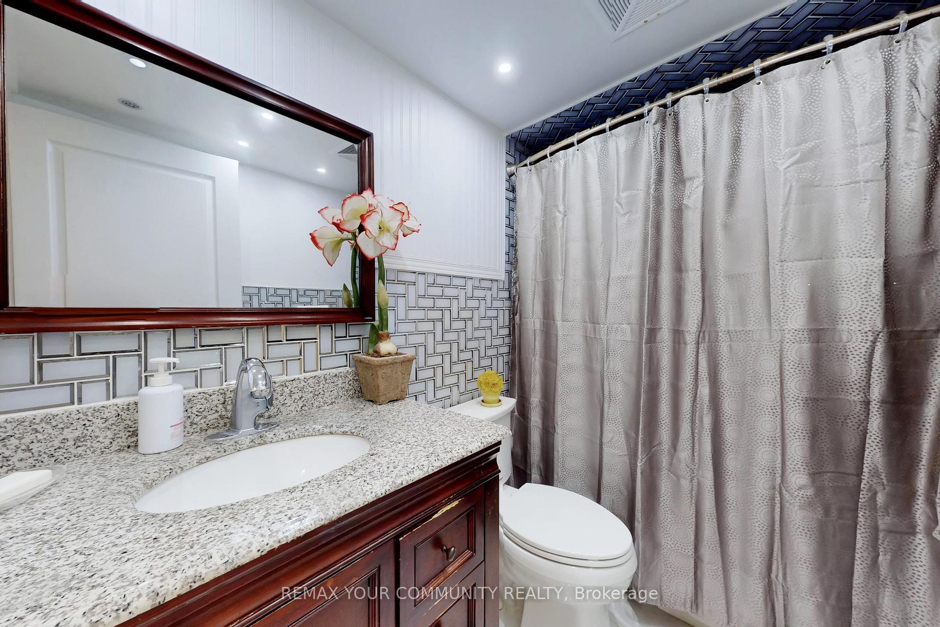 Photo 30 of Unit 607, 503 Beecroft Road, North York, Willowdale West — HOMEH