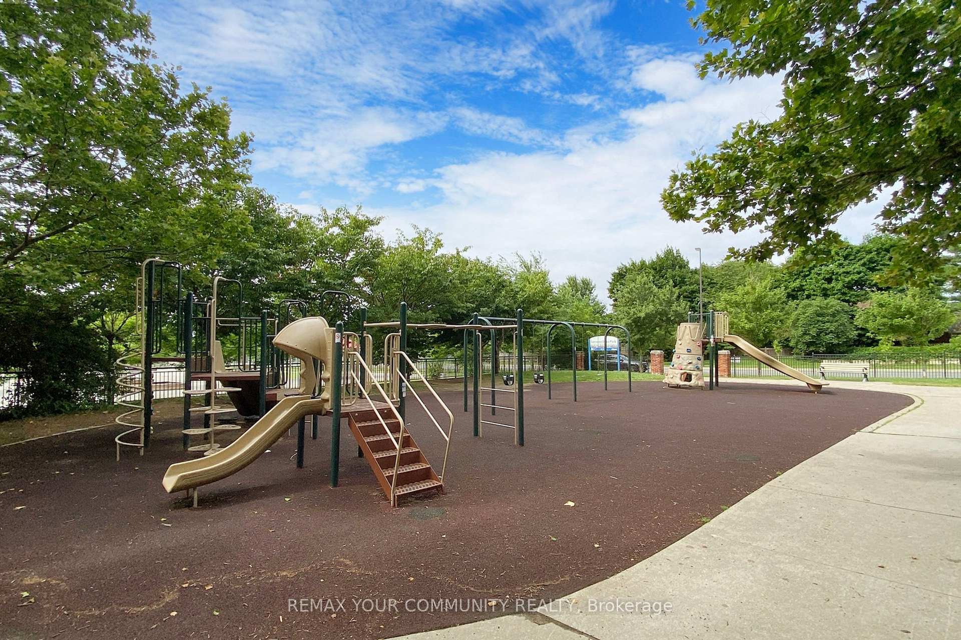 Photo 47 of Unit 607, 503 Beecroft Road, North York, Willowdale West — HOMEH