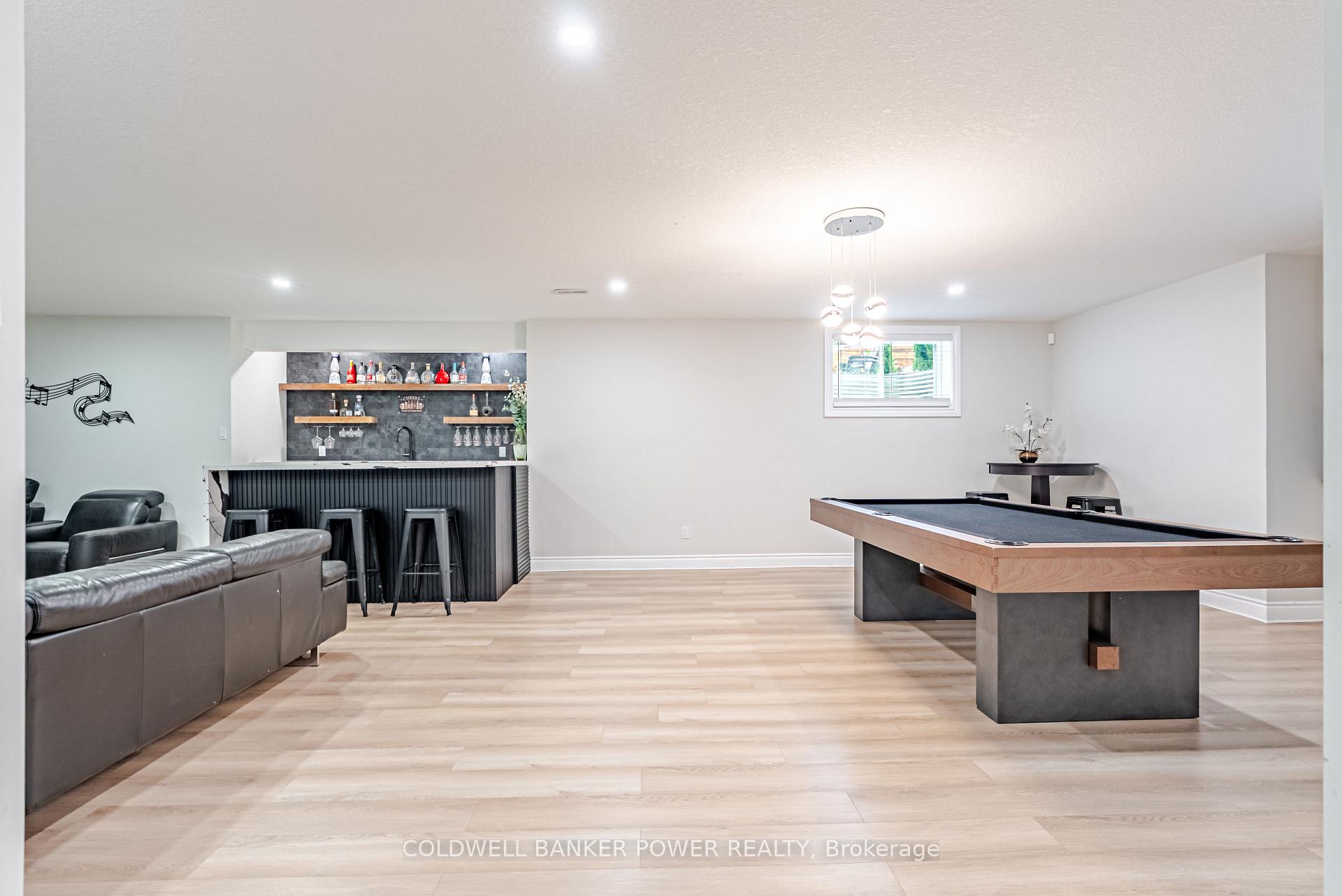 Photo 39 of 2558 Mcwade Place, London, North R — HOMEH