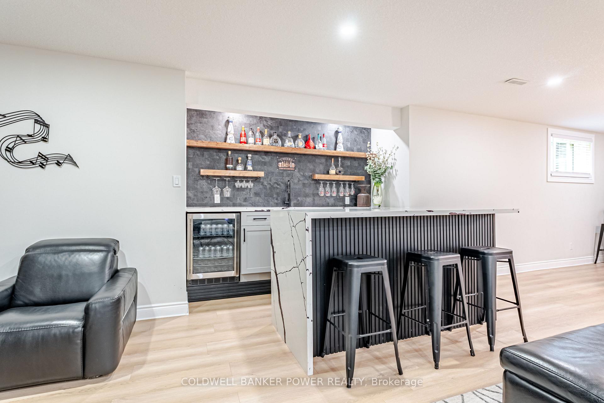 Photo 43 of 2558 Mcwade Place, London, North R — HOMEH