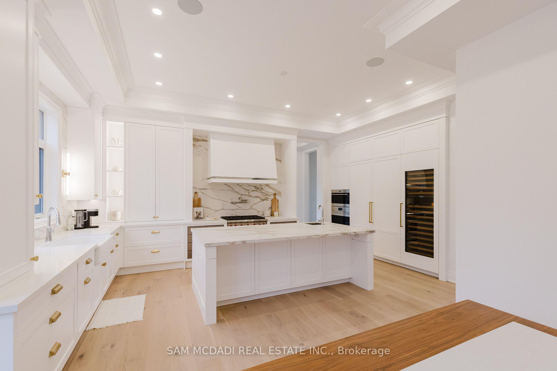 Photo 14 of 243 Prince George Crescent, Oakville, Southwest — HOMEH