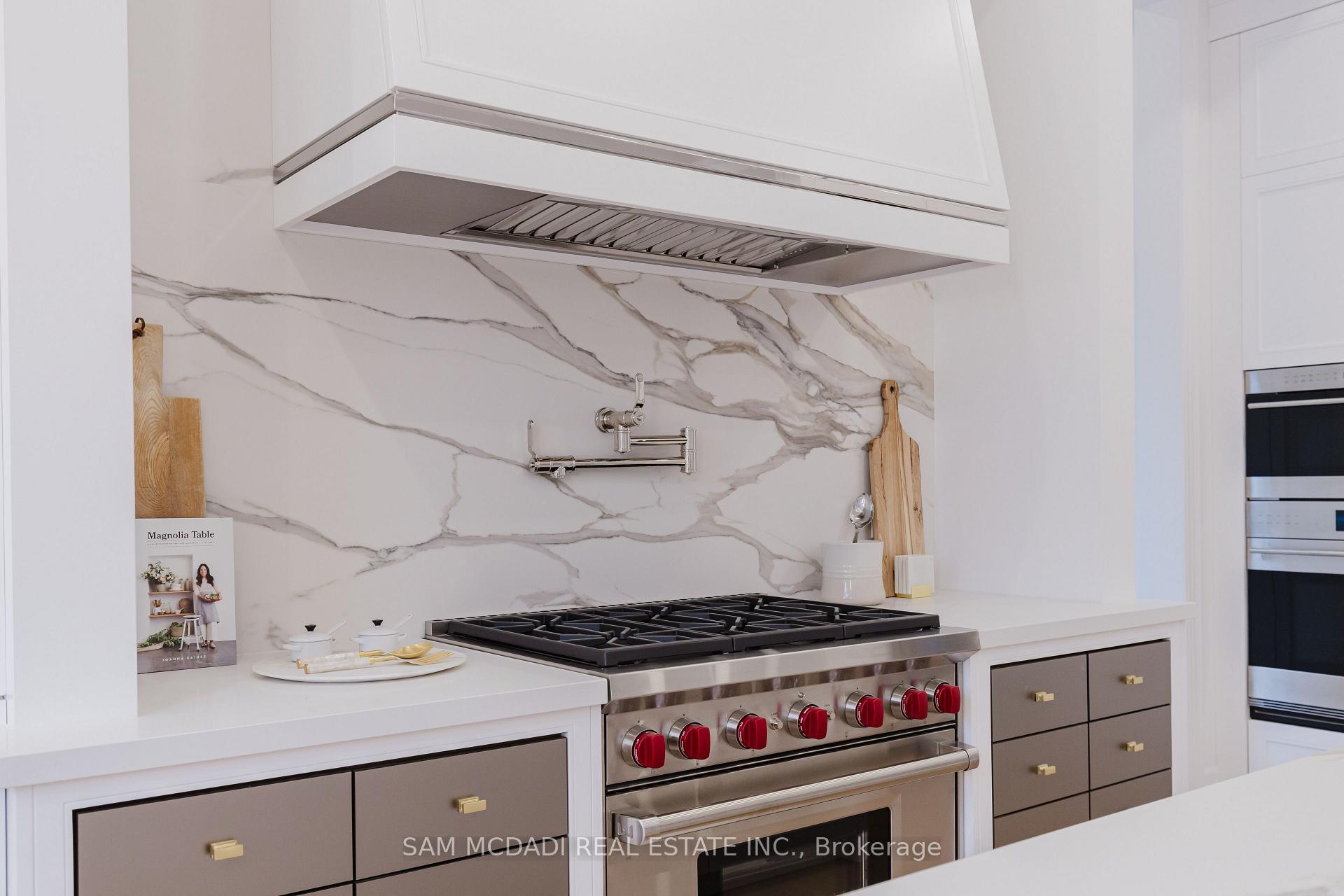 Photo 18 of 243 Prince George Crescent, Oakville, Southwest — HOMEH