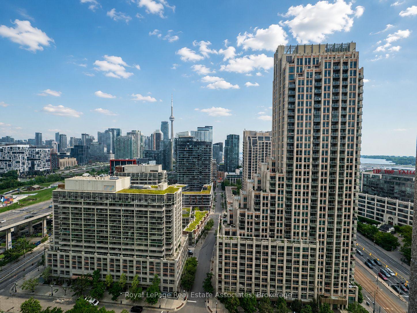 Photo 18 of Unit 2411, 215 Fort York Boulevard, Toronto, Niagara — HOMEH