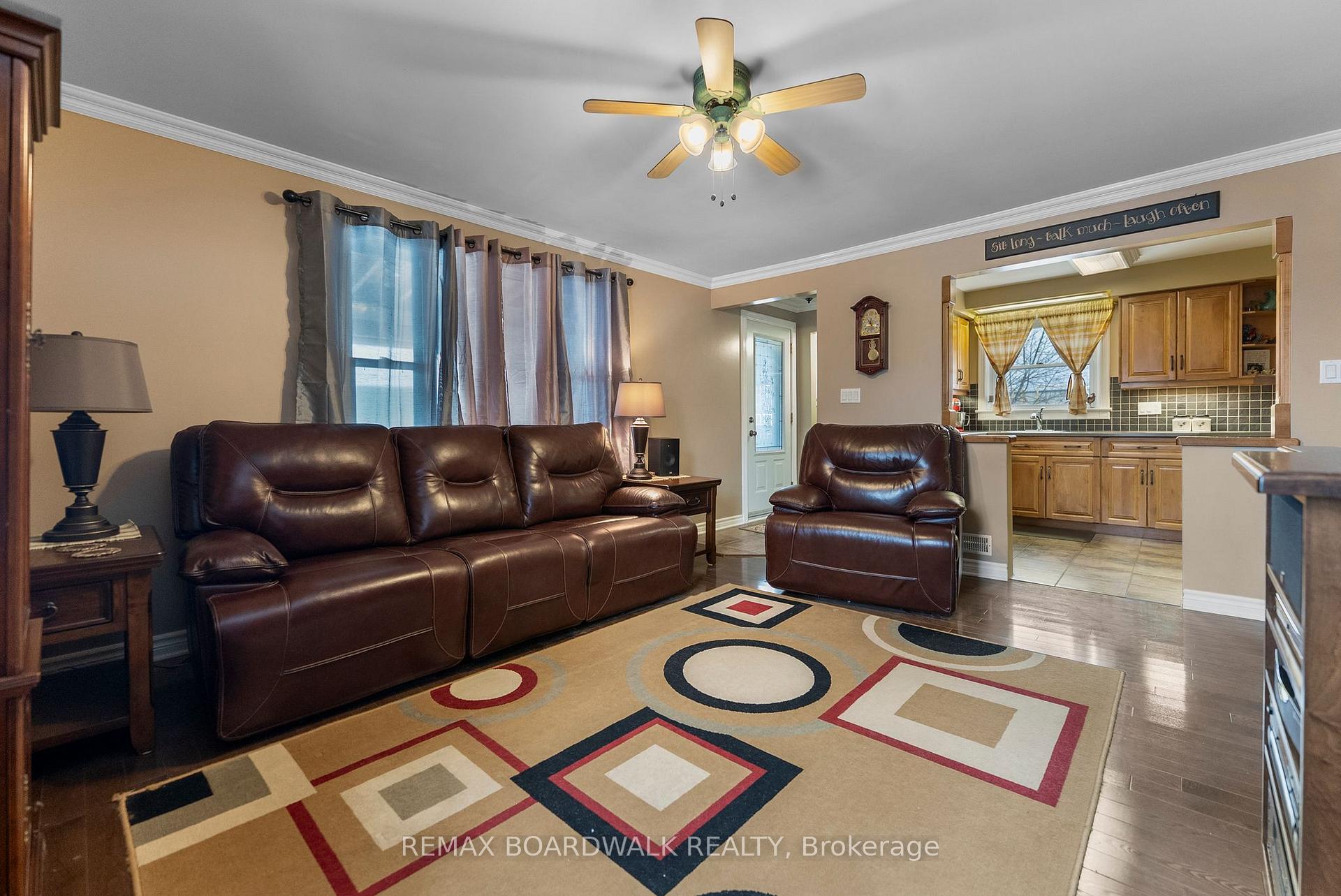 Photo 12 of 39 Condie Street, Smiths Falls, Smiths Falls — HOMEH