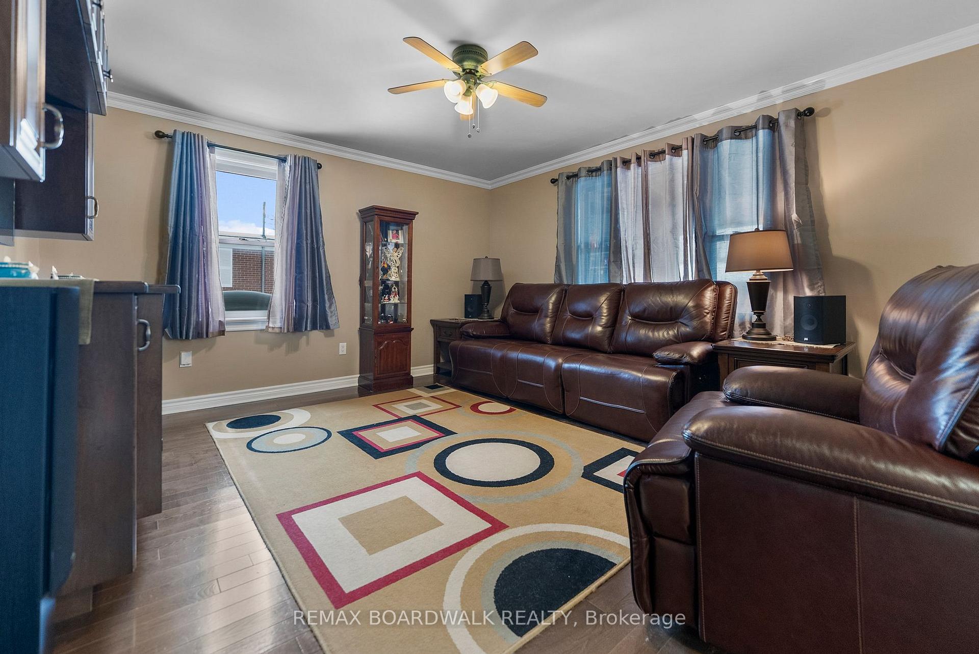 Photo 13 of 39 Condie Street, Smiths Falls, Smiths Falls — HOMEH