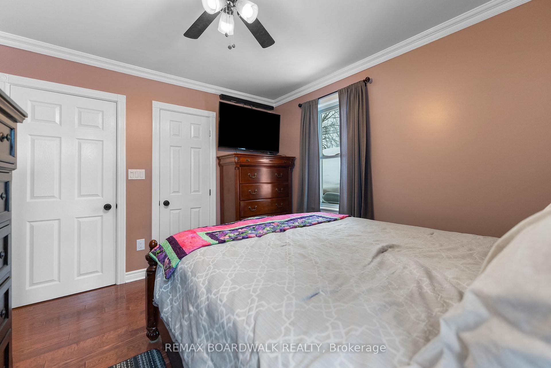 Photo 16 of 39 Condie Street, Smiths Falls, Smiths Falls — HOMEH