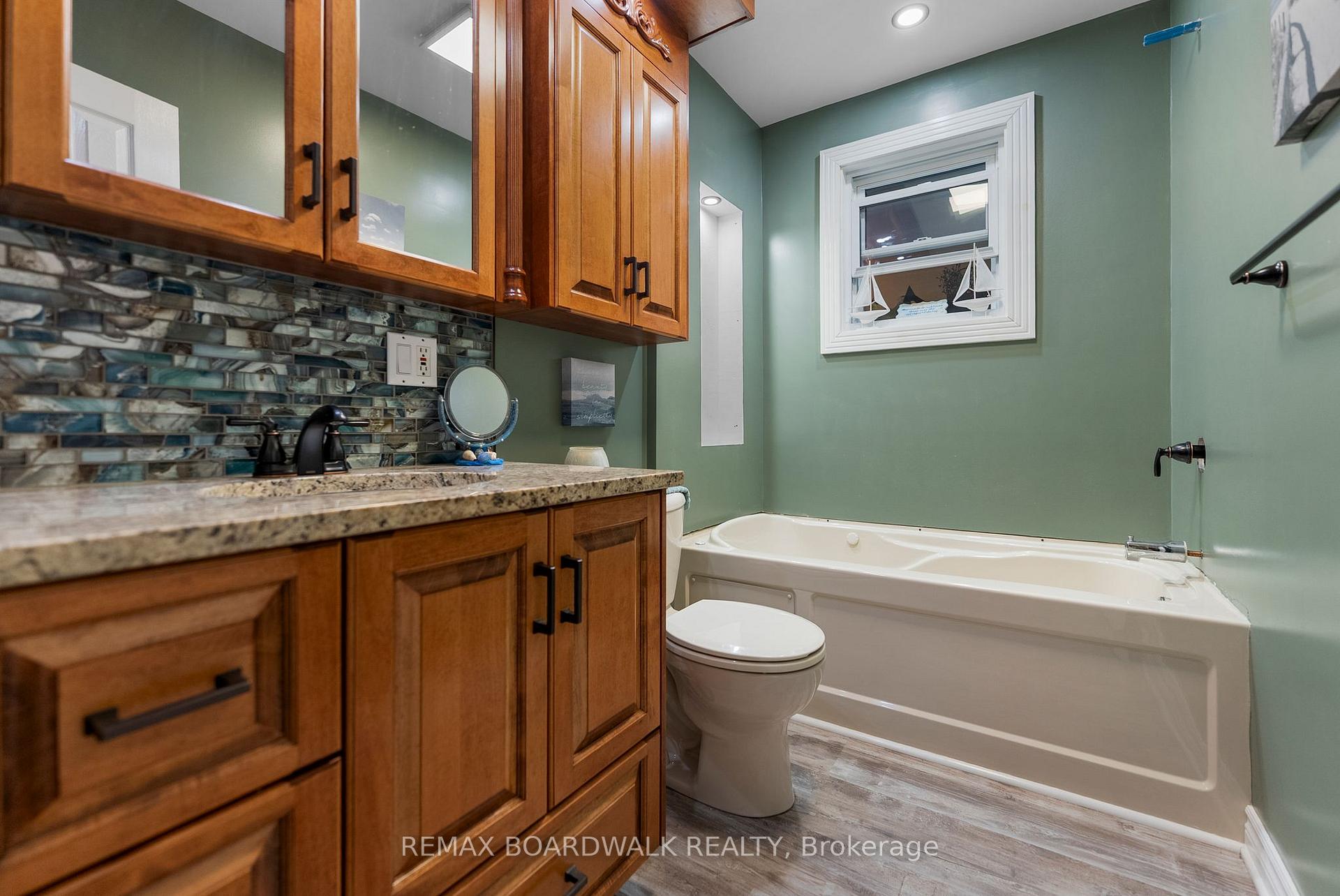 Photo 19 of 39 Condie Street, Smiths Falls, Smiths Falls — HOMEH