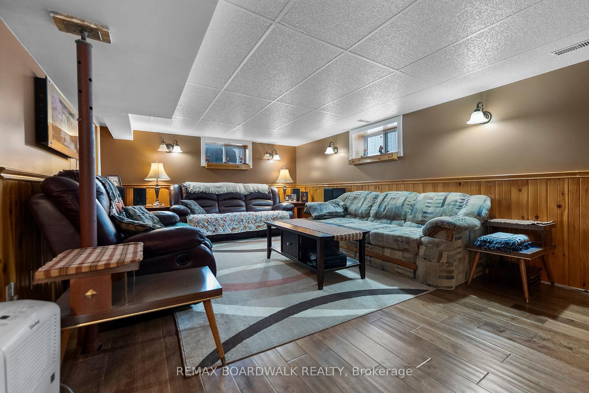 Photo 22 of 39 Condie Street, Smiths Falls, Smiths Falls — HOMEH