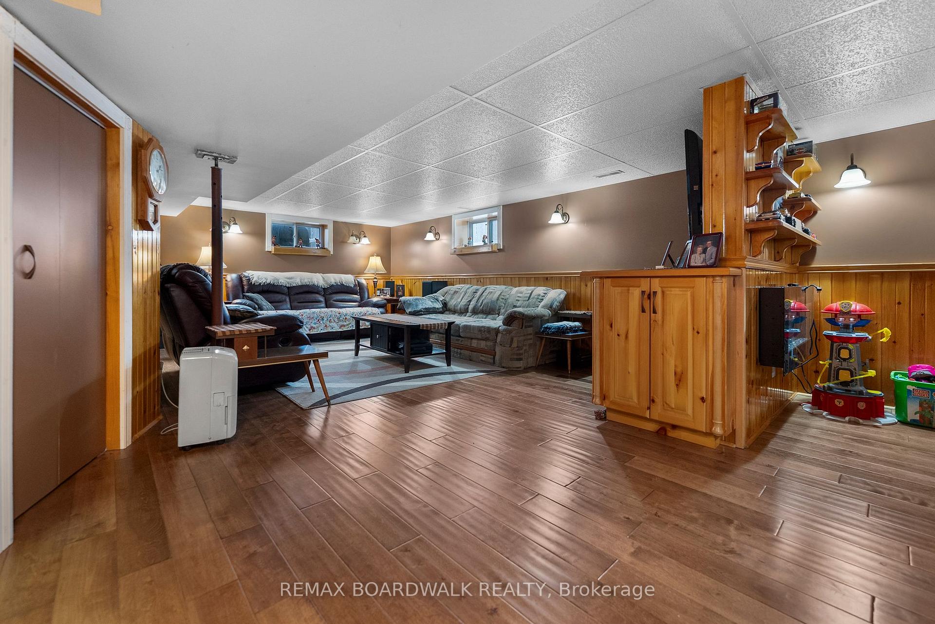 Photo 24 of 39 Condie Street, Smiths Falls, Smiths Falls — HOMEH