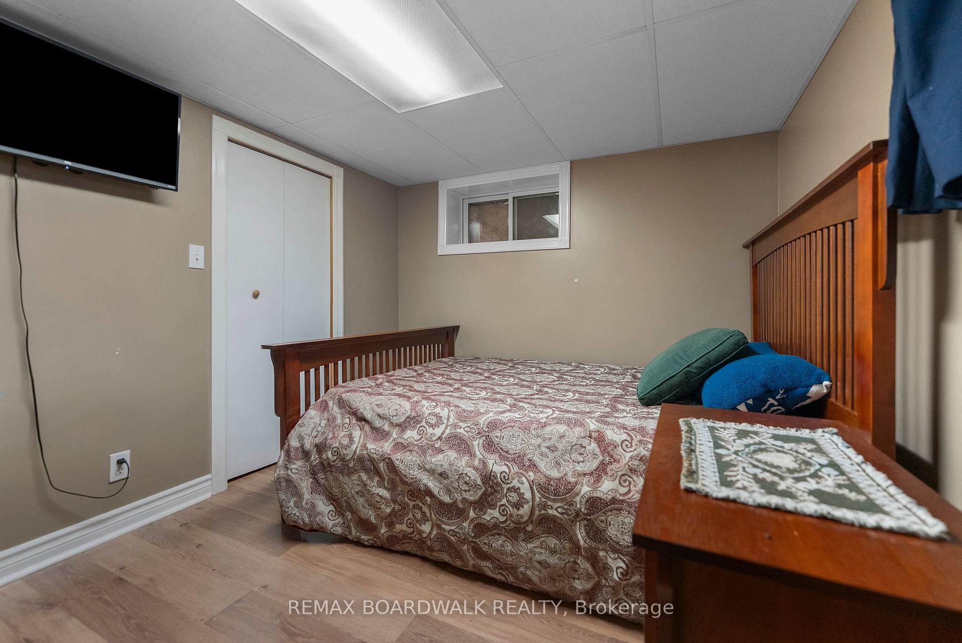 Photo 29 of 39 Condie Street, Smiths Falls, Smiths Falls — HOMEH