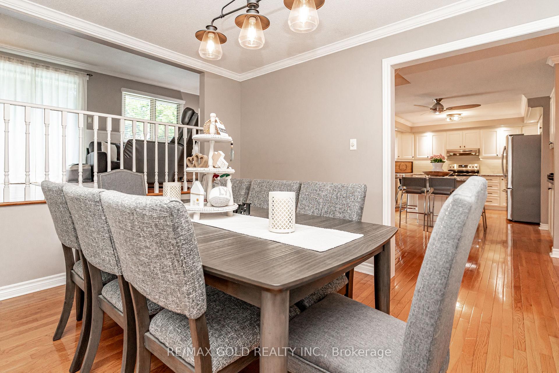Photo 17 of 40 Cairnmore Court, Brampton, Snelgrove — HOMEH