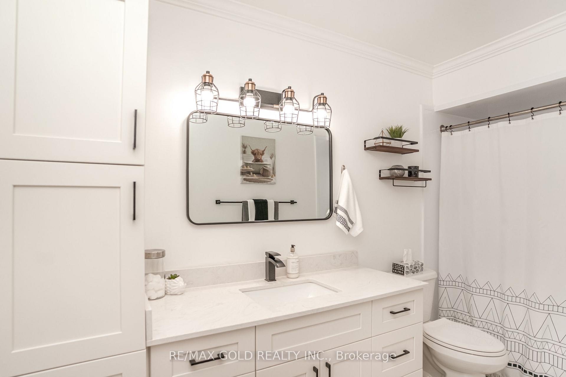Photo 27 of 40 Cairnmore Court, Brampton, Snelgrove — HOMEH