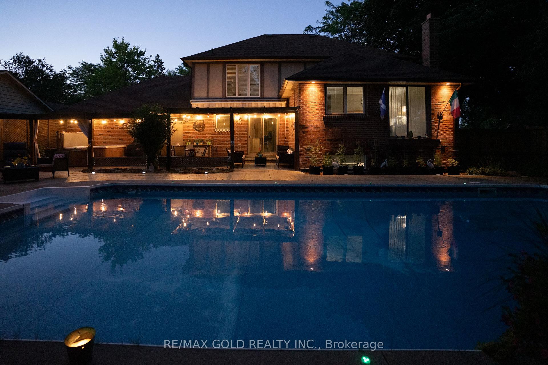 Photo 49 of 40 Cairnmore Court, Brampton, Snelgrove — HOMEH