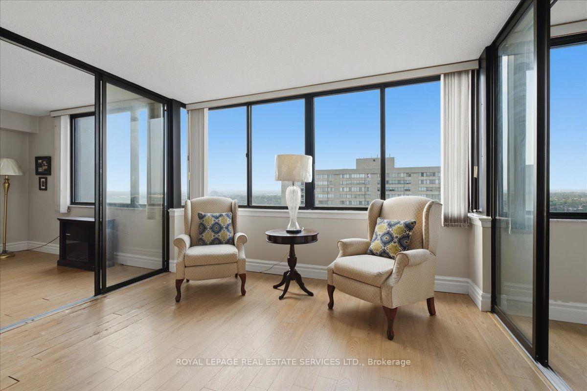 Photo 10 of Unit 2205, 2330 Bridletowne Circle, Scarborough, L'Amoreaux — HOMEH