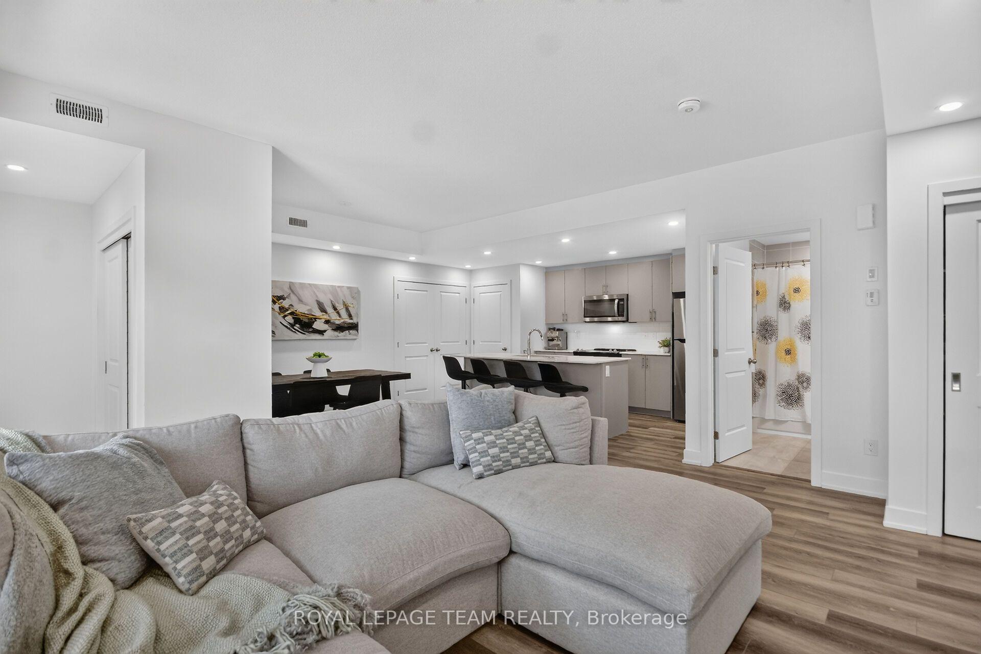 Photo 9 of Unit H, 45 Overberg Way, Ottawa, Kanata - Emerald Meadows/Trailwest — HOMEH