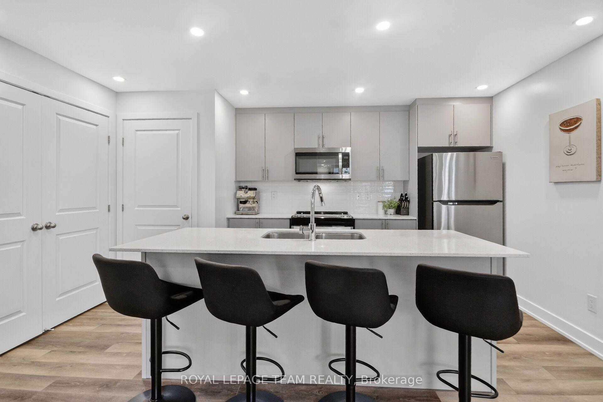 Photo 14 of Unit H, 45 Overberg Way, Ottawa, Kanata - Emerald Meadows/Trailwest — HOMEH