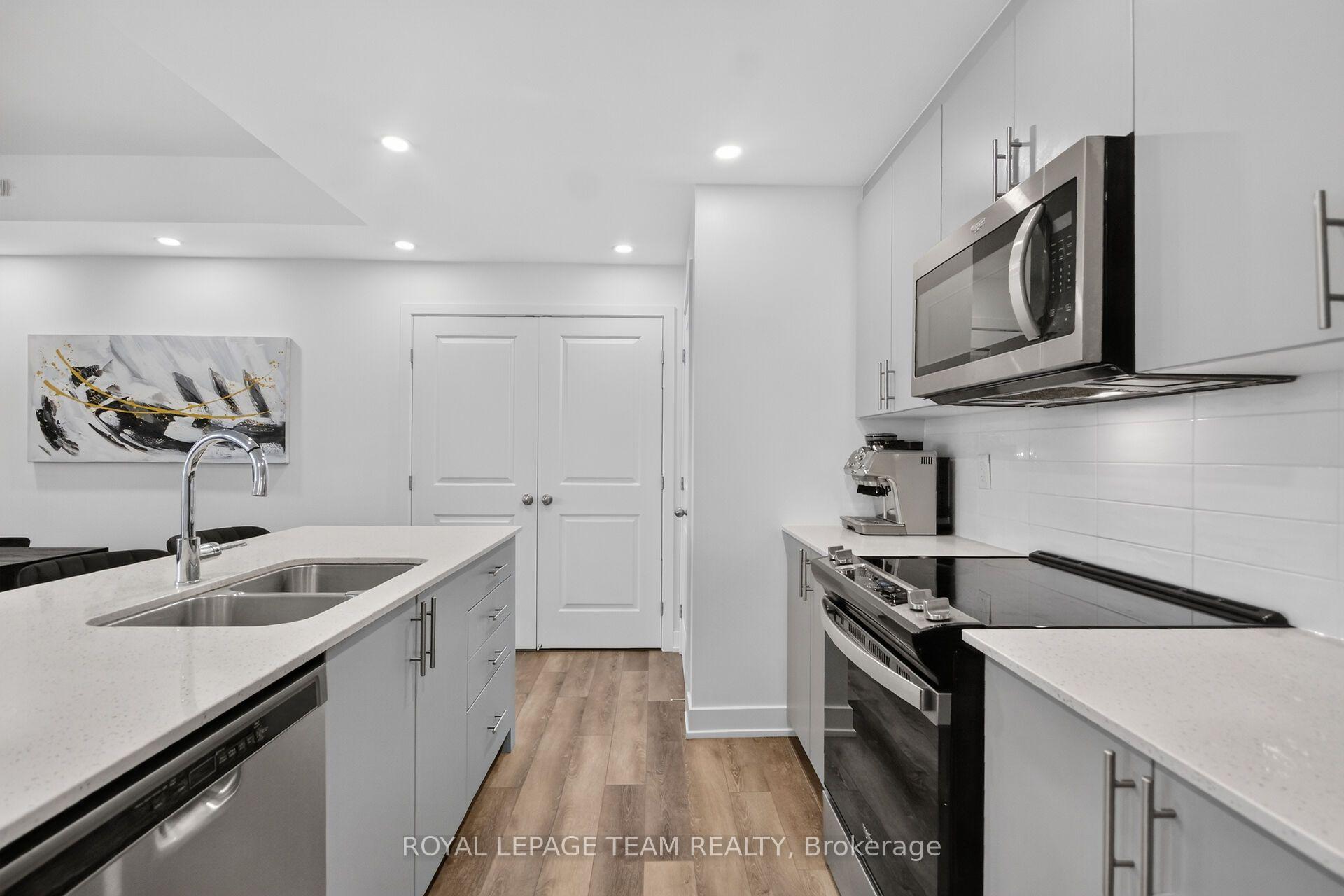 Photo 15 of Unit H, 45 Overberg Way, Ottawa, Kanata - Emerald Meadows/Trailwest — HOMEH