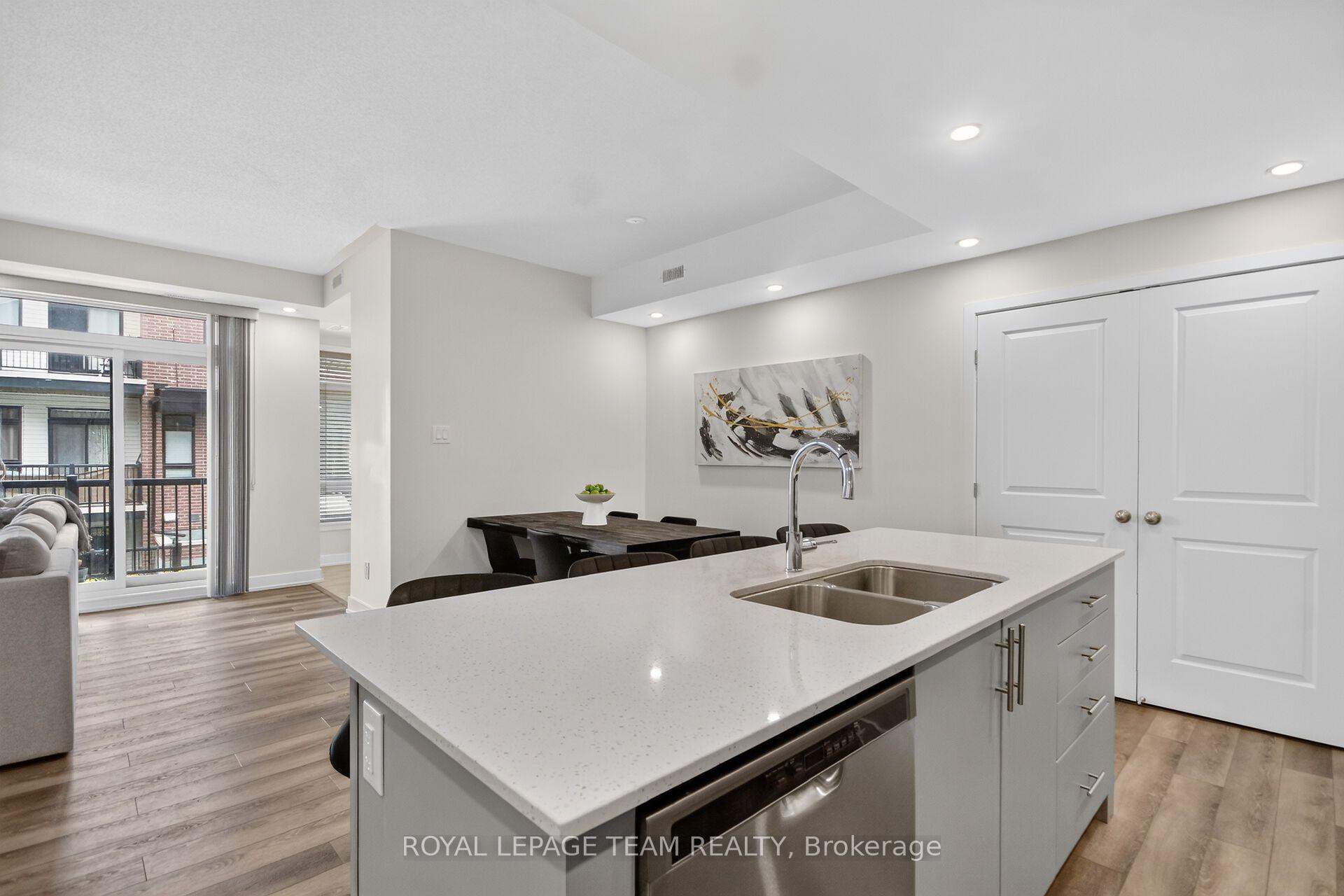 Photo 16 of Unit H, 45 Overberg Way, Ottawa, Kanata - Emerald Meadows/Trailwest — HOMEH