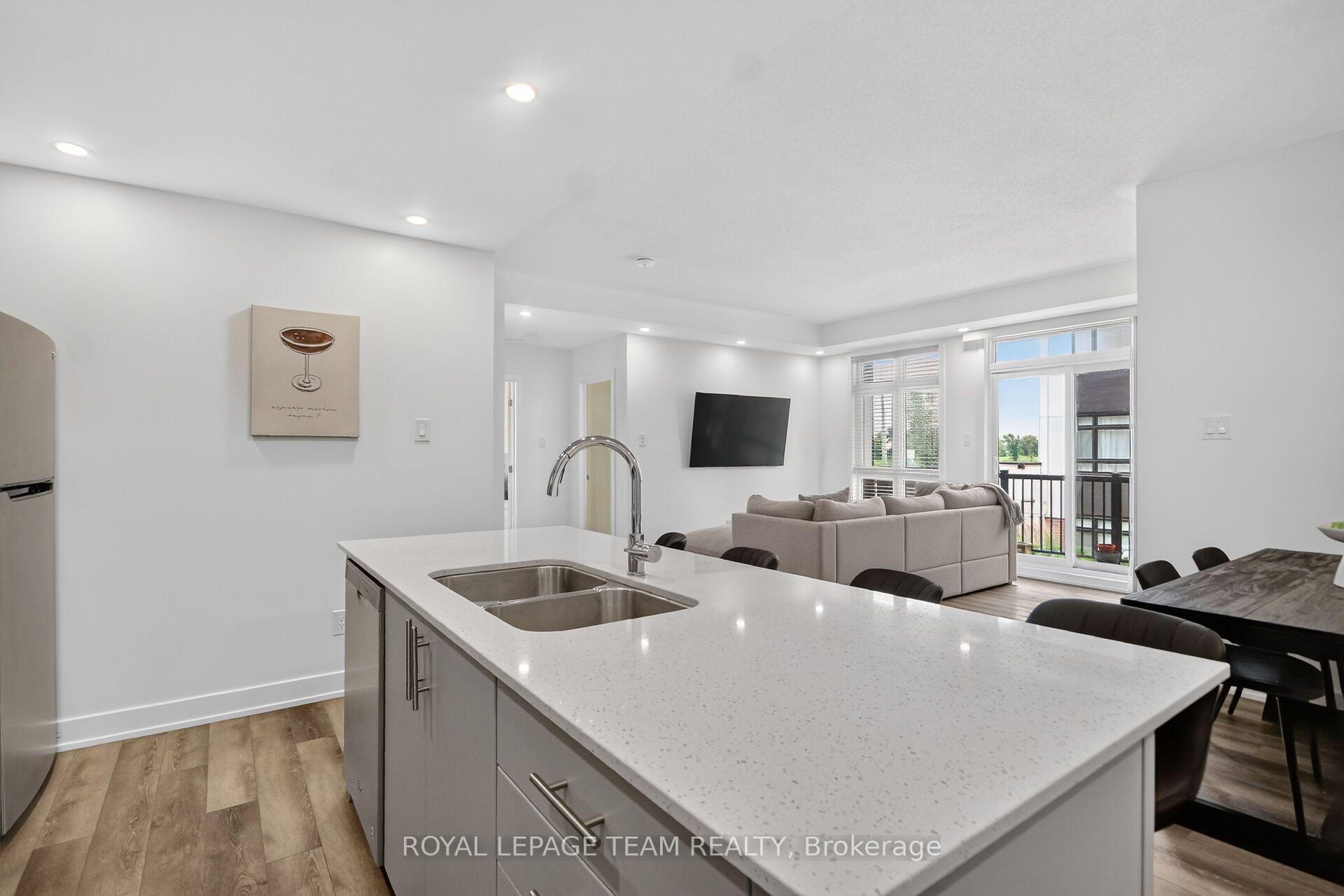 Photo 19 of Unit H, 45 Overberg Way, Ottawa, Kanata - Emerald Meadows/Trailwest — HOMEH