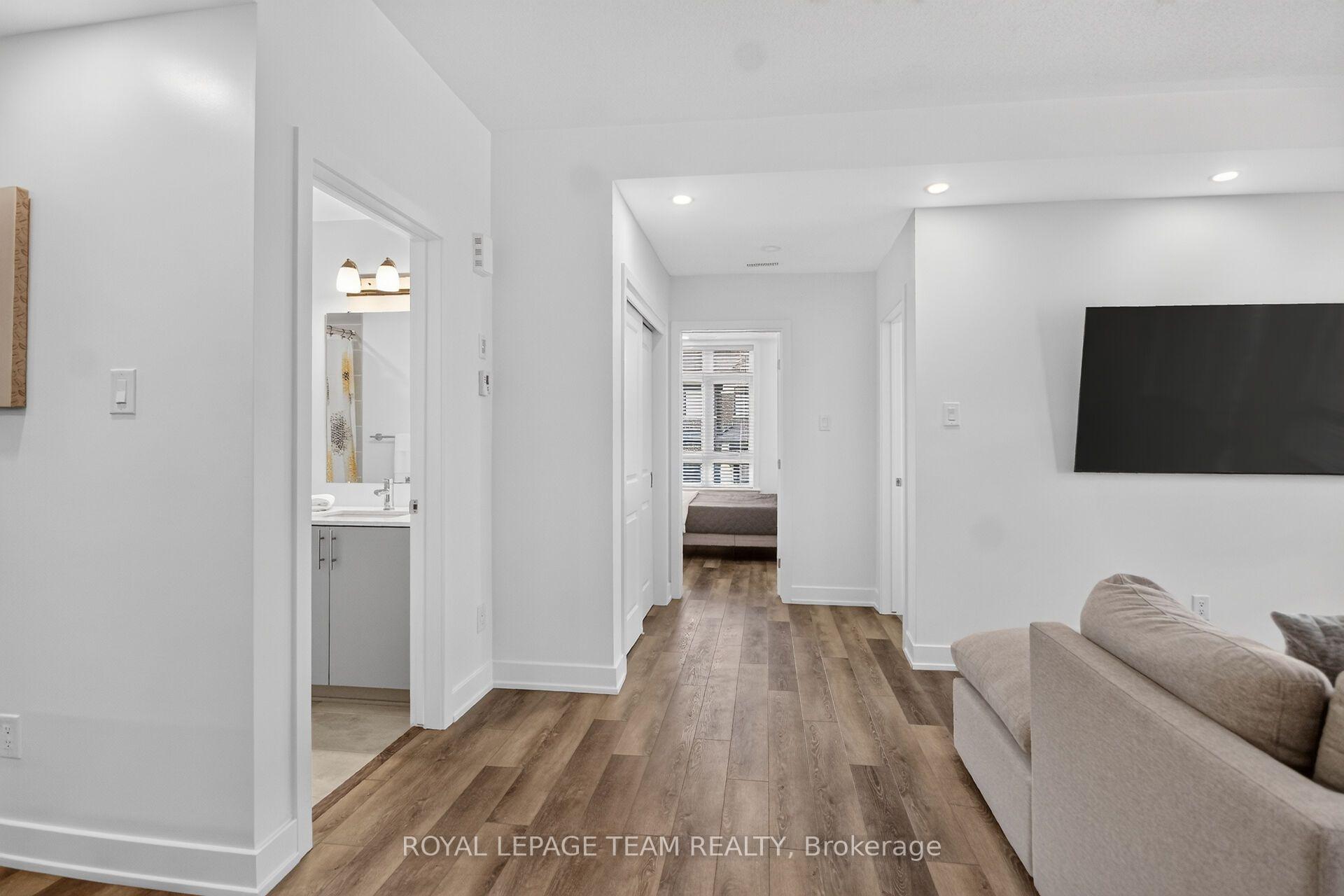 Photo 22 of Unit H, 45 Overberg Way, Ottawa, Kanata - Emerald Meadows/Trailwest — HOMEH
